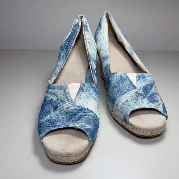 Toms  Tie Dye Denim Espadrille - Picture 4 of 8